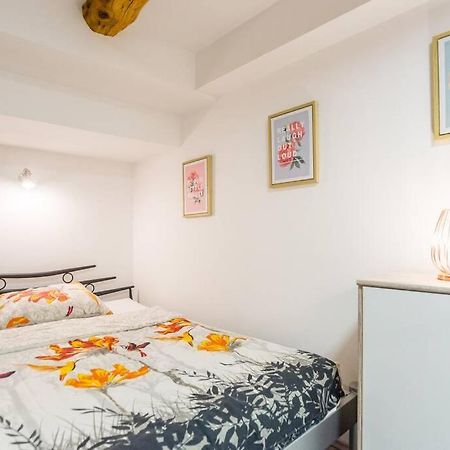 Apartma N'Poznam Tobacna Ljubljana Exterior foto
