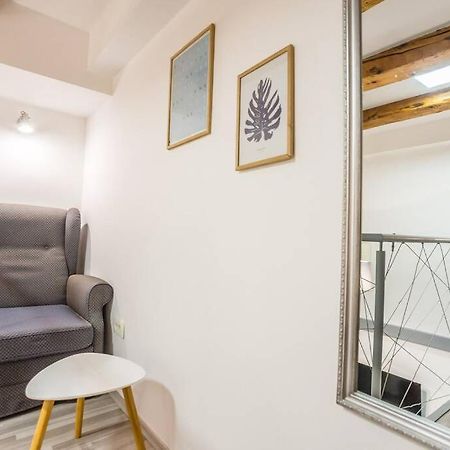 Apartma N'Poznam Tobacna Ljubljana Exterior foto