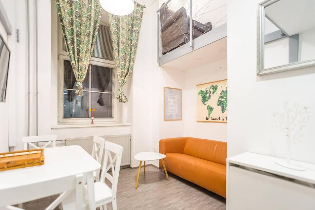 Apartma N'Poznam Tobacna Ljubljana Exterior foto