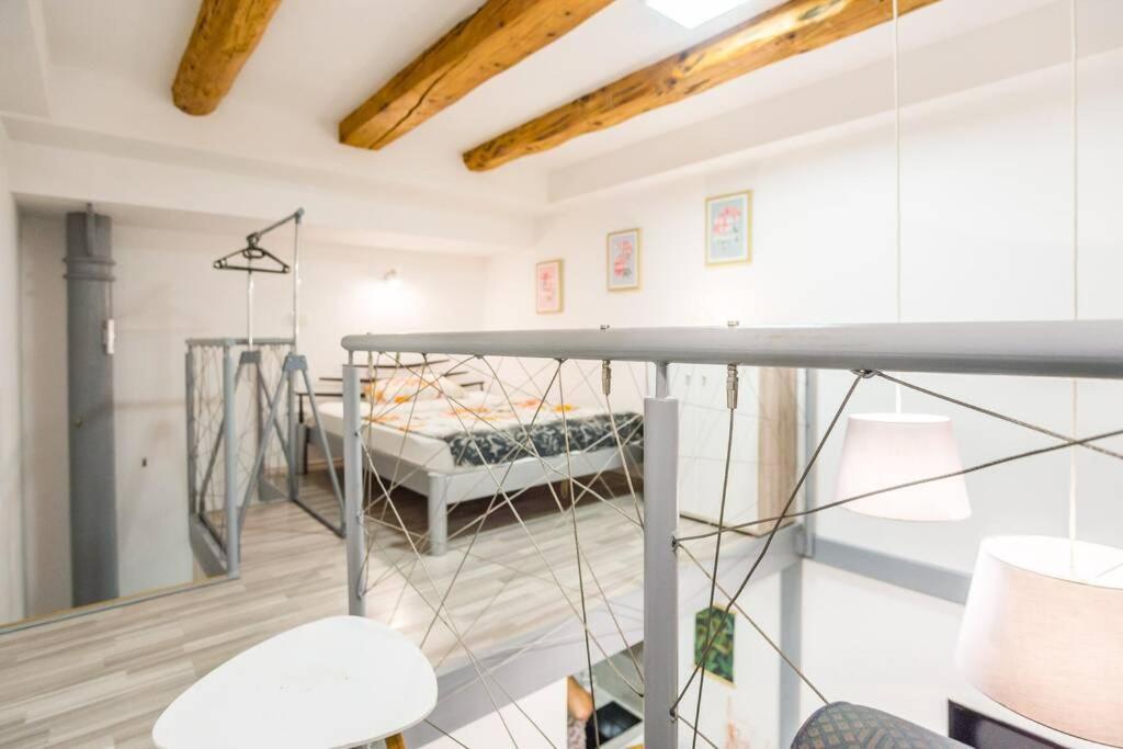 Apartma N'Poznam Tobacna Ljubljana Exterior foto